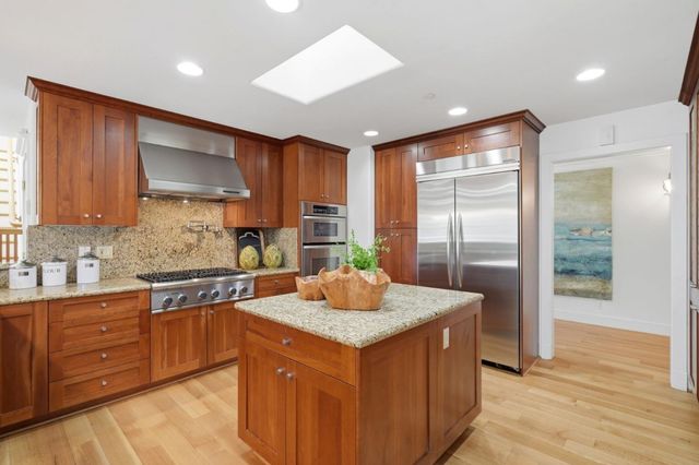 1436 Kyle Court, Sunnyvale, CA 94087