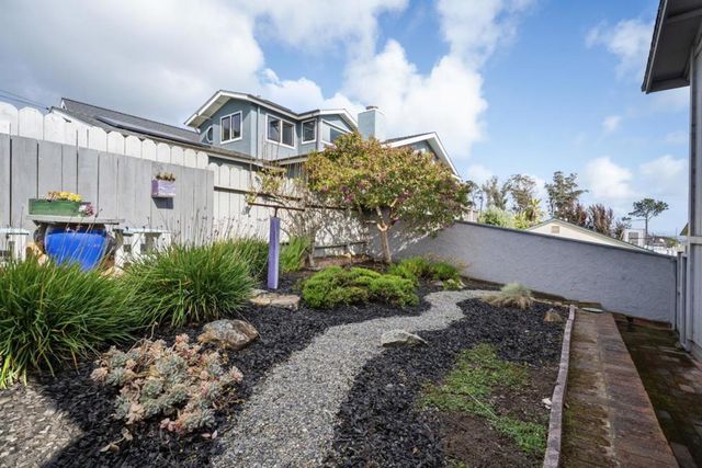 270 Valencia Avenue, El Granada, CA 94018