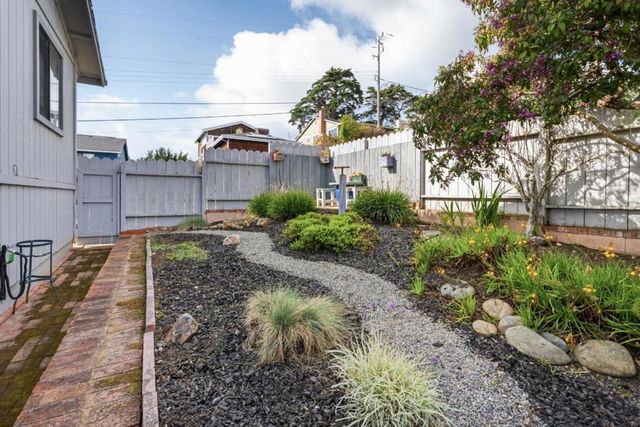 270 Valencia Avenue, El Granada, CA 94018