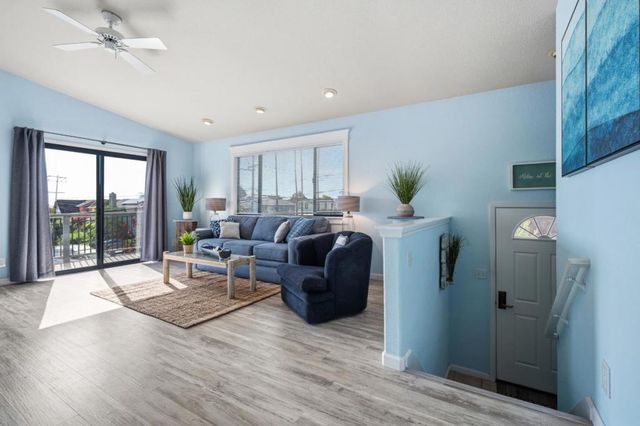 270 Valencia Avenue, El Granada, CA 94018