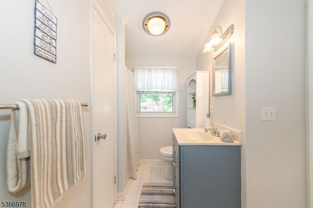 1360 Valley Rd, Long Hill Twp., NJ 07980