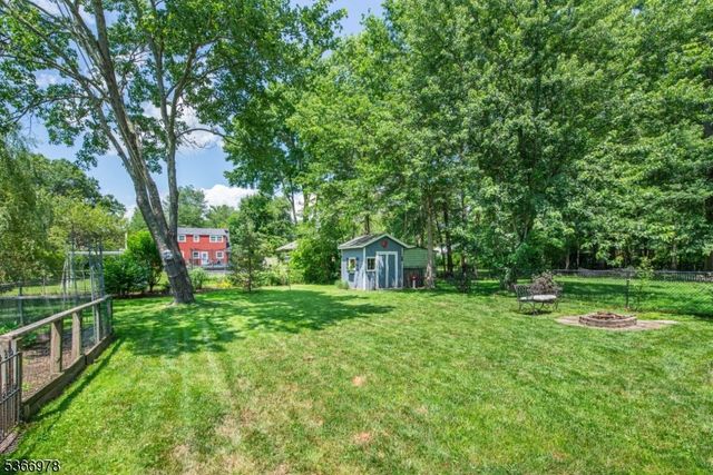 1360 Valley Rd, Long Hill Twp., NJ 07980