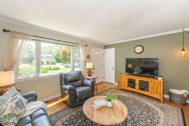 1360 Valley Rd, Long Hill Twp., NJ 07980