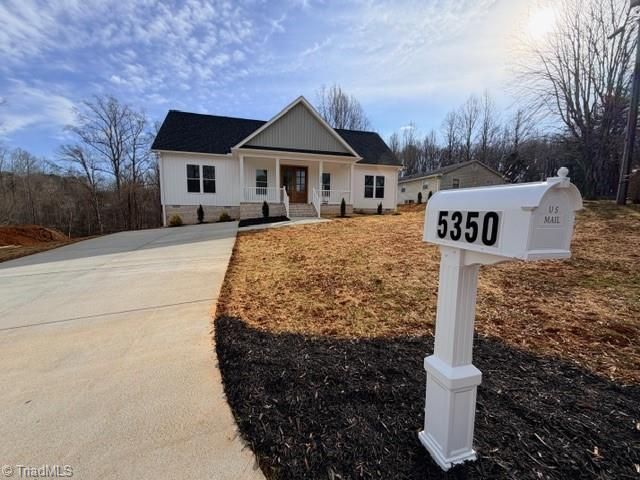 5350 Faylyn Drive, Pfafftown, NC 27040