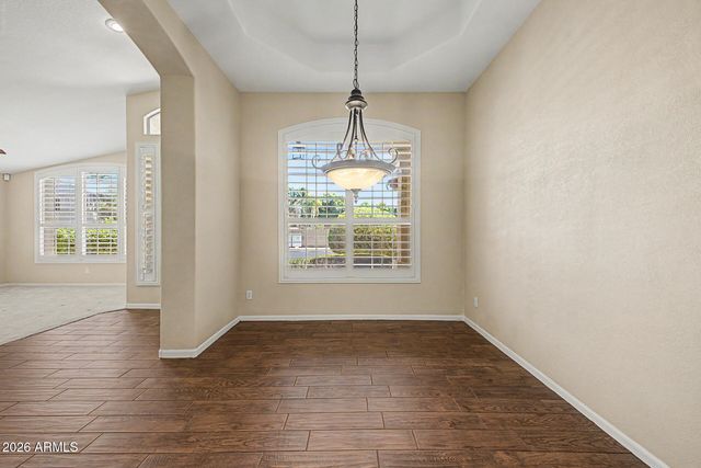1466 E SPUR Avenue, Gilbert, AZ 85296