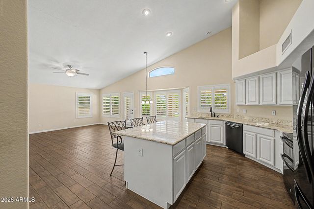 1466 E SPUR Avenue, Gilbert, AZ 85296