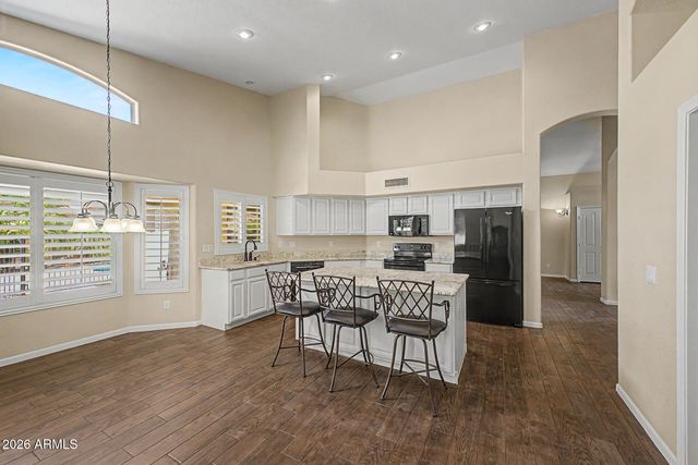 1466 E SPUR Avenue, Gilbert, AZ 85296