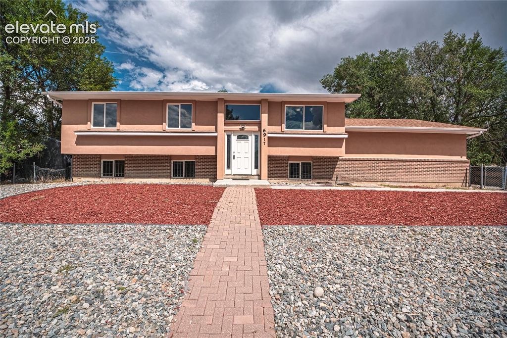 6917 Medicine Bow Avenue, Fountain, CO 80817 — photo 2