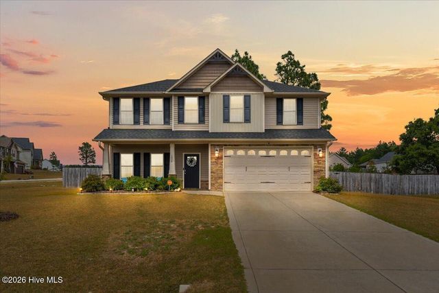 1024 Hydrangea Drive, Aberdeen, NC 28315
