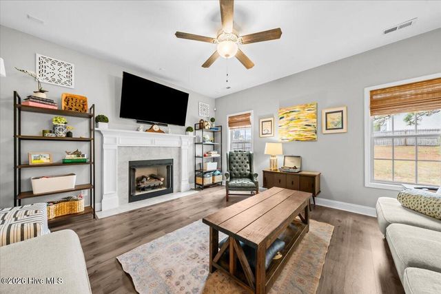 1024 Hydrangea Drive, Aberdeen, NC 28315