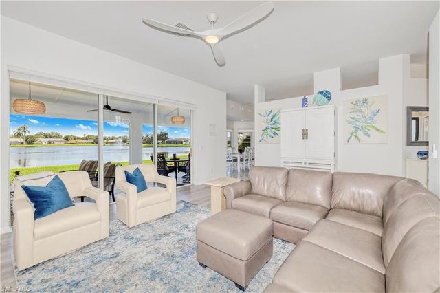 22589 Island Lakes DR, Estero, FL 33928