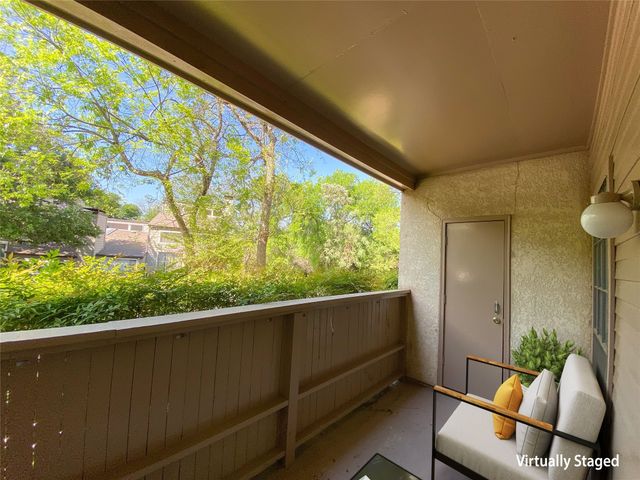 6760 Eastridge Drive 105, Dallas, TX 75231