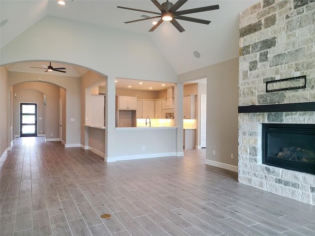 20914 Steeplechase Knoll Circle, Tomball, TX 77377