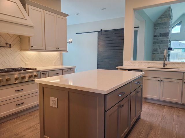 20914 Steeplechase Knoll Circle, Tomball, TX 77377