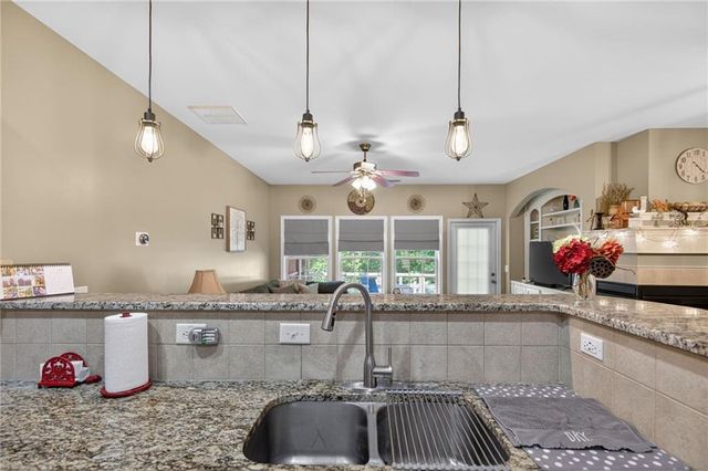 147 Trailside Circle, Hiram, GA 30141