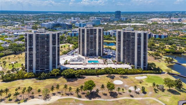 20379 W Country Club Dr 1237, Aventura, FL 33180