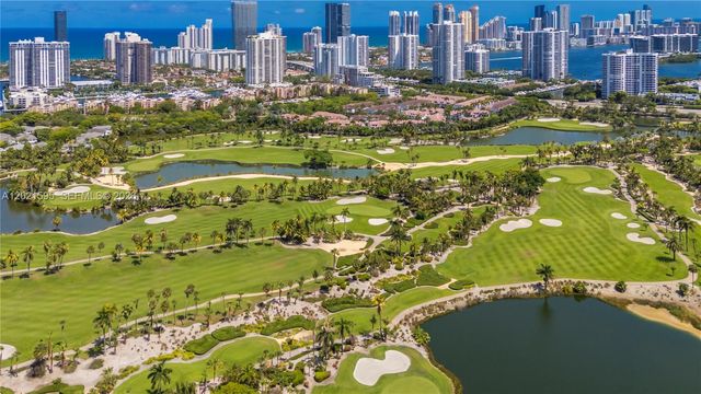 20379 W Country Club Dr 1237, Aventura, FL 33180