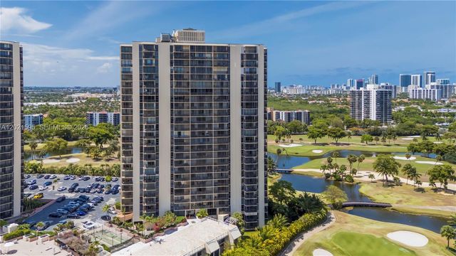 20379 W Country Club Dr 1237, Aventura, FL 33180