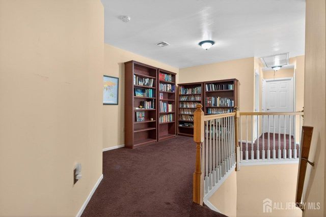 100 Ashford Drive, Plainsboro, NJ 08536