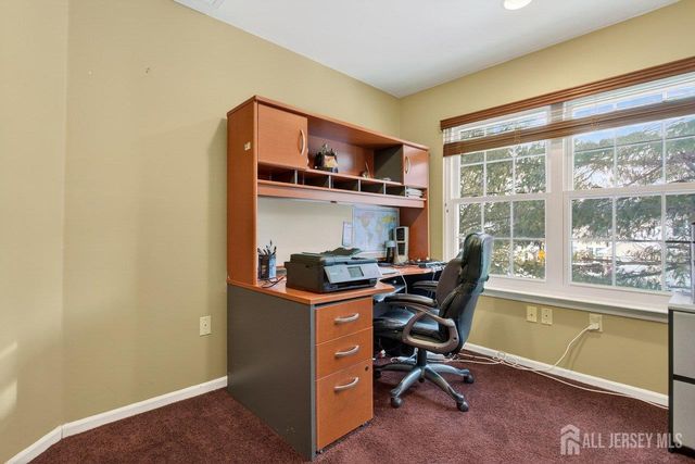 100 Ashford Drive, Plainsboro, NJ 08536