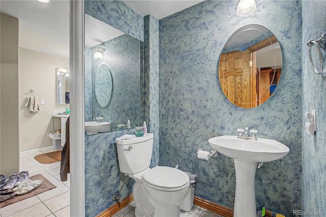 5807 W 81st Place, Arvada, CO 80003