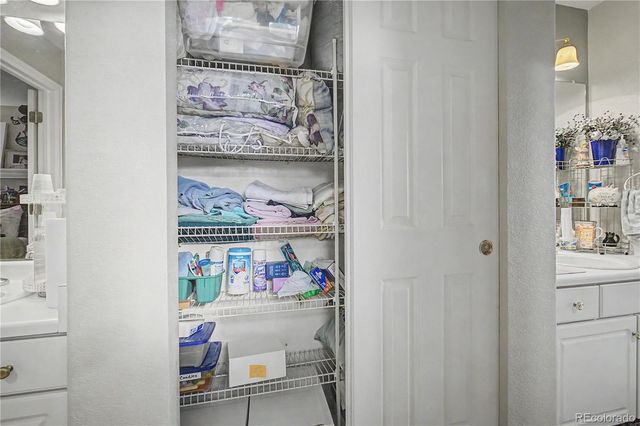 5807 W 81st Place, Arvada, CO 80003