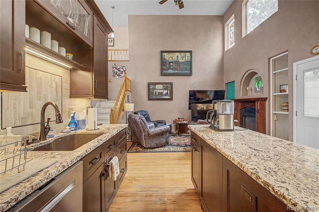 5807 W 81st Place, Arvada, CO 80003