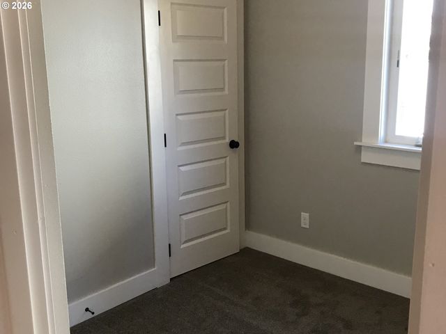 1035 Se 14TH Ave, Portland, OR 97214