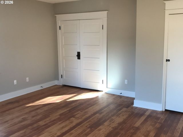 1035 Se 14TH Ave, Portland, OR 97214