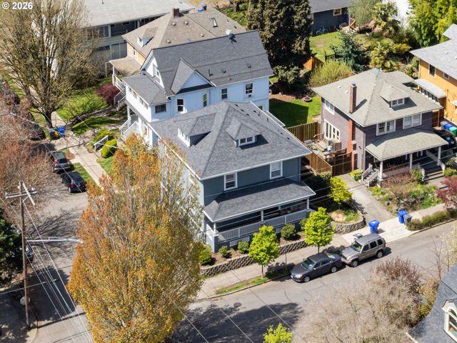 1035 Se 14TH Ave, Portland, OR 97214