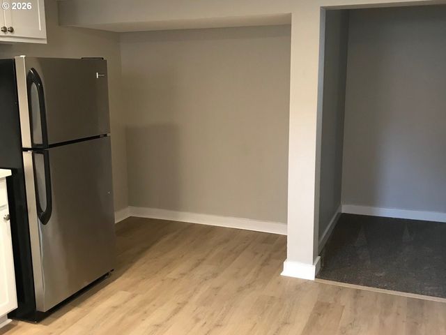 1035 Se 14TH Ave, Portland, OR 97214