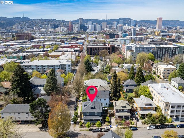 1035 Se 14TH Ave, Portland, OR 97214