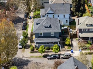 1035 Se 14TH Ave, Portland, OR 97214
