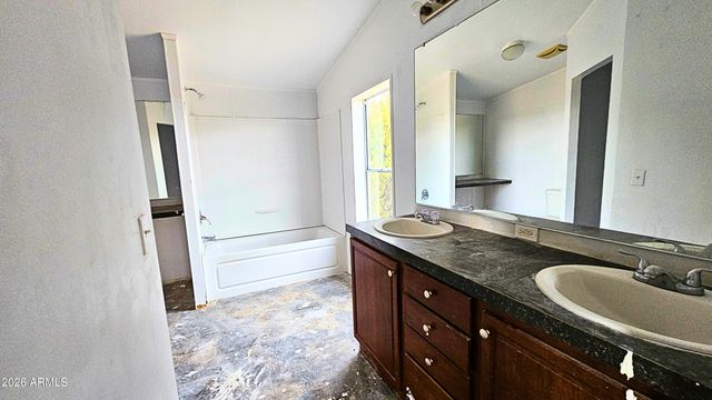 55 N COUNTRY Lane, Concho, AZ 85924