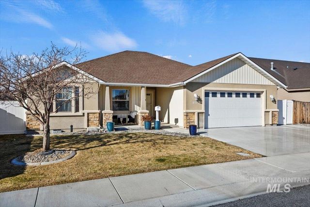 657 Creekside Way, Twin Falls, ID 83301