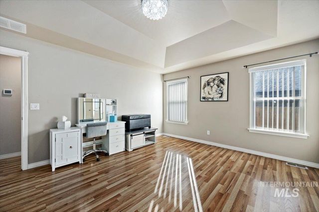 657 Creekside Way, Twin Falls, ID 83301