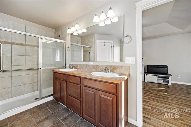 657 Creekside Way, Twin Falls, ID 83301