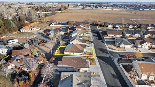 657 Creekside Way, Twin Falls, ID 83301