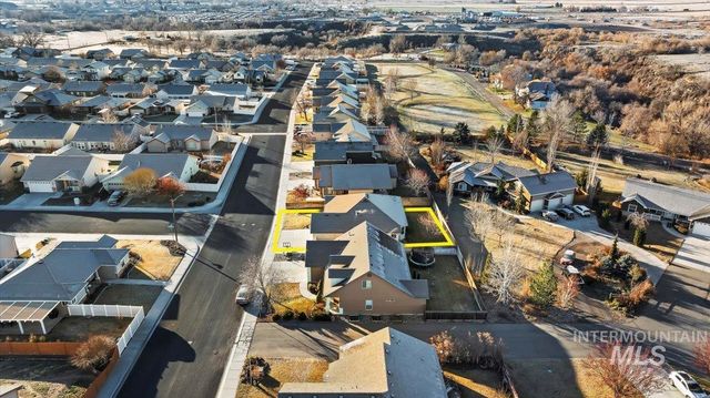 657 Creekside Way, Twin Falls, ID 83301