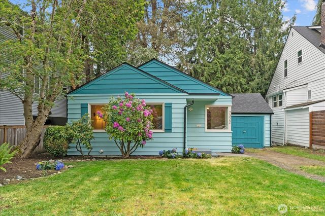 7322 47th Avenue SW, Seattle, WA 98136
