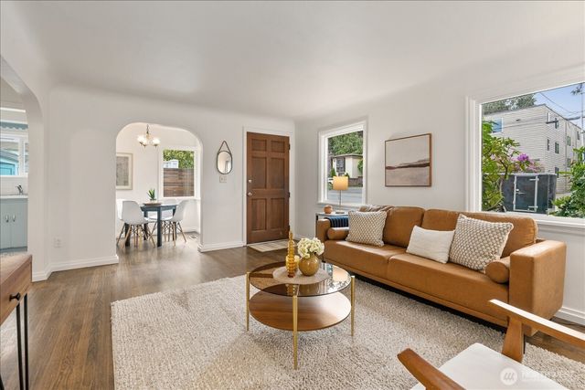 7322 47th Avenue SW, Seattle, WA 98136