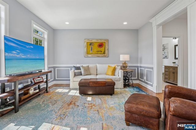 10 Massola Drive, Wayne, NJ 07470