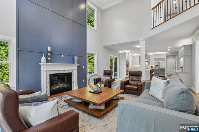 10 Massola Drive, Wayne, NJ 07470