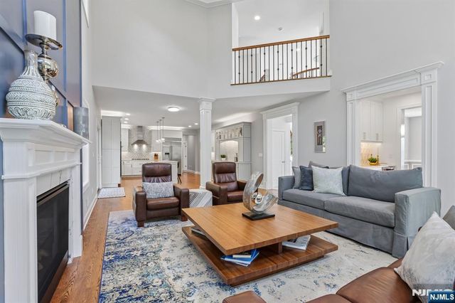 10 Massola Drive, Wayne, NJ 07470