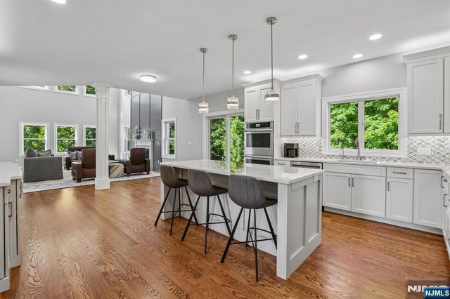 10 Massola Drive, Wayne, NJ 07470