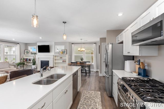 7904 Greendale Drive, Byron Center, MI 49315