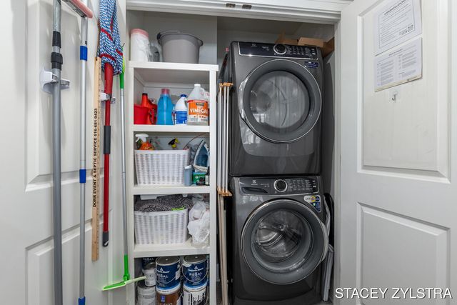 7904 Greendale Drive, Byron Center, MI 49315
