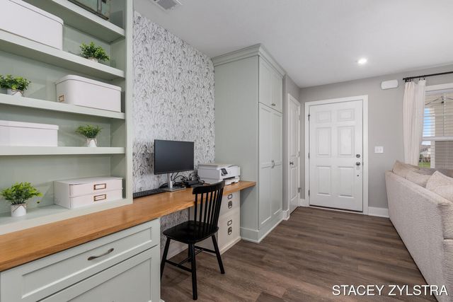 7904 Greendale Drive, Byron Center, MI 49315