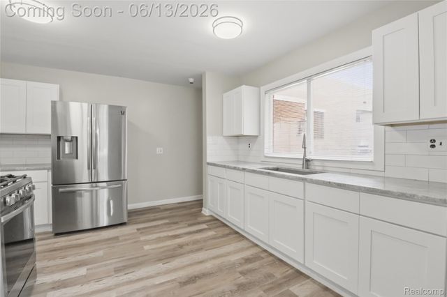 2555 W Boston Boulevard, Detroit, MI 48206