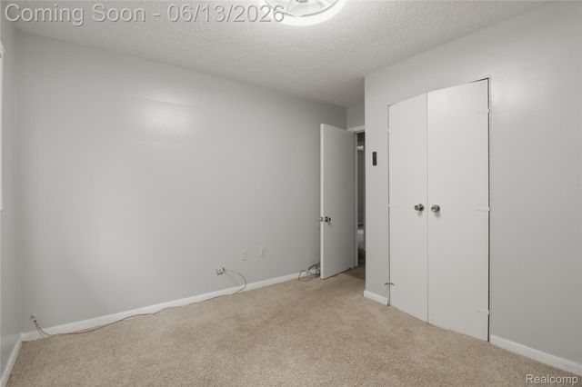 2555 W Boston Boulevard, Detroit, MI 48206